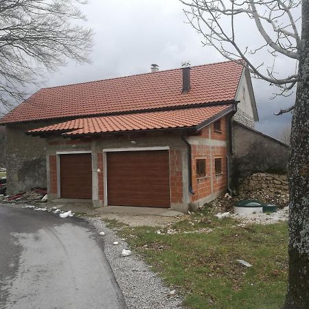 Apartament Apartma Burjuca Ajdovščina Zewnętrze zdjęcie